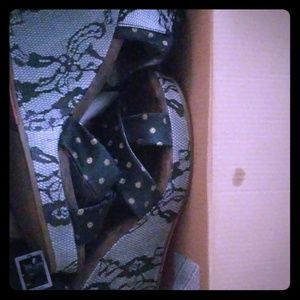 Tom's strappy wedge Lurex Lace Sandal